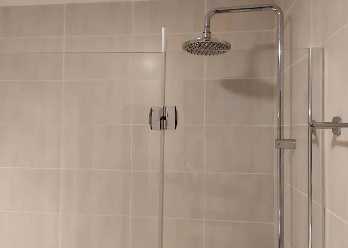 Zoe's Luxury - Private Parking