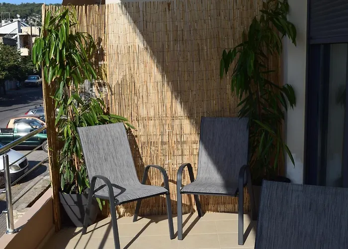 Zoe's Luxury - Private Parking Apartment