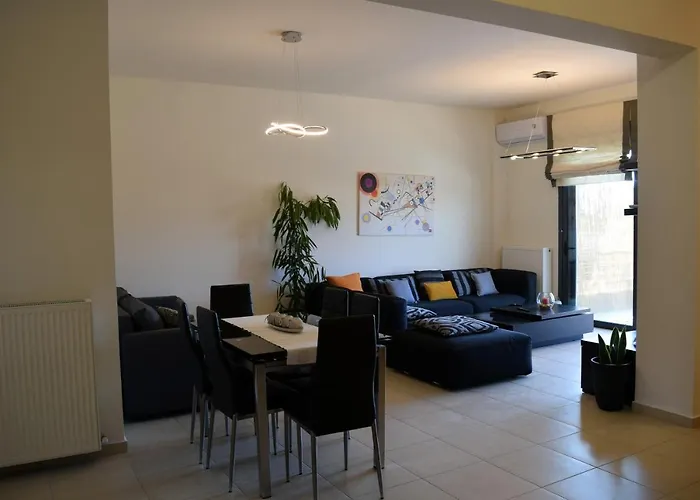 Zoe's Luxury - Private Parking *